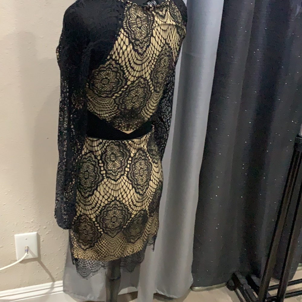 Selling a very cute black and nude two piece set from ANGL. - Picture 5 of 6